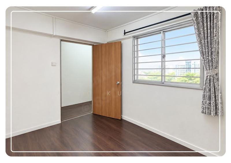 106 Hougang Avenue 1, 106 Hougang Ave. 1, Hougang / Punggol / Sengkang, 1,023 sqft, Shop / Shophouse For Rent, by Ario Kusumo, 500269875 - Office Room-4 - CommercialGuru.com.sg