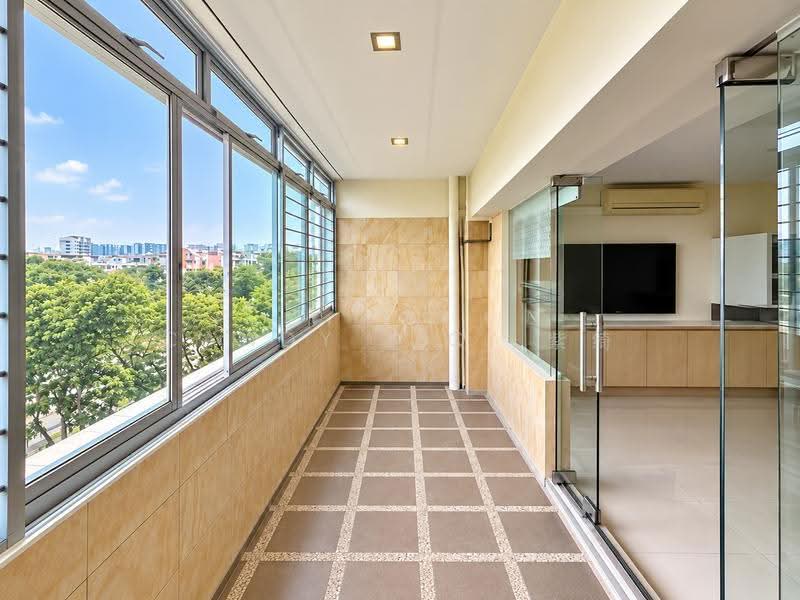 628 Hougang Avenue 8, 628 Hougang Avenue 8, Hougang / Punggol / Sengkang, 4 Bedrooms, 1,593 sqft, HDB Flat For Sale, by Candy ZiQi 紫绮, 500269879 - Balcony - PropertyGuru.com.sg