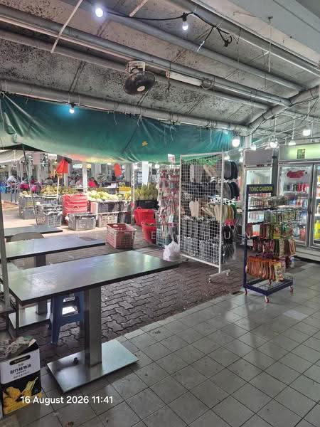 West Coast Drive High traffic Half Shop, Buona Vista / West Coast / Clementi New Town, 300 sqft, Food & Beverage For Rent, by Jeffrey Hun, 500269884 - CommercialGuru.com.sg