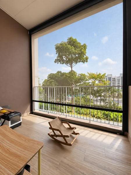 Sims Urban Oasis, 12 Sims Drive, Eunos / Geylang / Paya Lebar, 1 Bedroom, 484 sqft, Condominium For Sale, by Max Liu, 500269892 - Balcony - PropertyGuru.com.sg