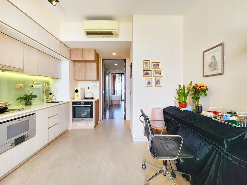 Freehold D15 Unblocked Seaview Dual-Key Duplex | 2 Mins to Katong Park MRT | Unblock Seaview, Fort road, East Coast / Marine Parade, 2 Bedrooms, 829 sqft, Condominium For Sale, by Derrick Liau, 500269894 - Kitchen - PropertyGuru.com.sg