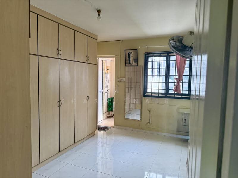 427 Bedok North Road, 427 Bedok North Road, Bedok / Upper East Coast, 3 Bedrooms, 92 sqft, HDB Flat For Sale, by Shashi Nair, 500269911 - Interior - PropertyGuru.com.sg