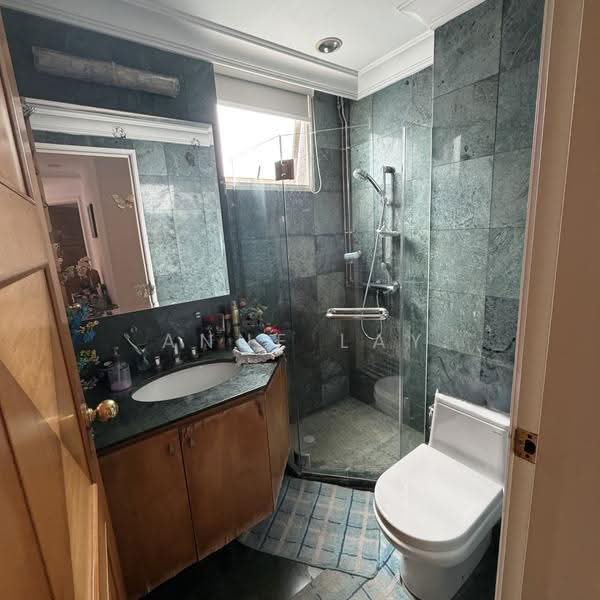 Crystal Rhu, 8A Tanjong Rhu Road, East Coast / Marine Parade, 3 Bedrooms, 1,281 sqft, Apartment For Rent, by Anne Lay, 500269916 - Bathroom - PropertyGuru.com.sg