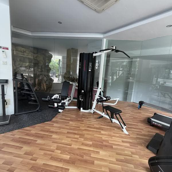Crystal Rhu, 8A Tanjong Rhu Road, East Coast / Marine Parade, 3 Bedrooms, 1,281 sqft, Apartment For Rent, by Anne Lay, 500269916 - Gym - PropertyGuru.com.sg