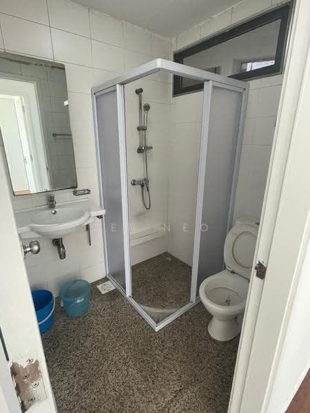 Kerrisdale, 30 Sturdee Road, Farrer Park / Serangoon Rd, 2 Bedrooms, 990 sqft, Condominium For Rent, by Zen Neo, 500269932 - Bathroom - PropertyGuru.com.sg