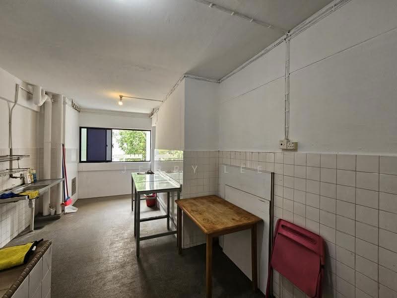 517 Jurong West Street 52, 517 Jurong West Street 52, Boon Lay / Jurong / Tuas, 2 Bedrooms, 700 sqft, HDB Flat For Rent, by Jerry Lee, 500269952 - Kitchen - PropertyGuru.com.sg