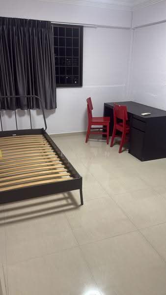 749 Yishun Street 72, 749 Yishun Street 72, Sembawang / Yishun, Room Rental, 200 sqft, HDB Flat For Rent, by Jeslyn Lim, 500269954 - Bedroom - PropertyGuru.com.sg