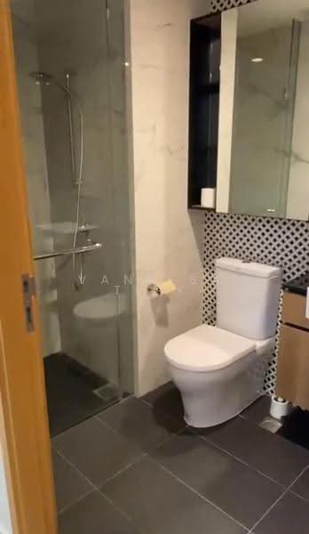 The Verandah Residences, 227 Pasir Panjang Road, Buona Vista / West Coast / Clementi New Town, 3 Bedrooms, 936 sqft, Condominium For Sale, by Vanessa Terk, 500269956 - Bathroom - PropertyGuru.com.sg