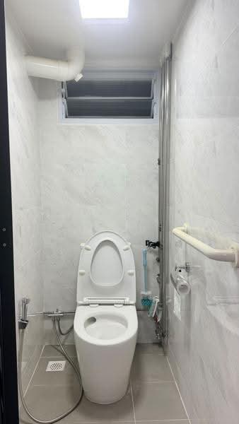 120 Ho Ching Road, 120 Ho Ching Road, Boon Lay / Jurong / Tuas, Room Rental, 70 sqft, HDB Flat For Rent, by Dennis Chan, 500269957 - Bathroom - PropertyGuru.com.sg