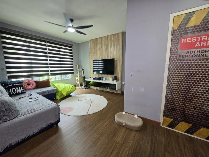 803B Keat Hong Close, 803B Keat Hong Close, Dairy Farm / Bukit Panjang / Choa Chu Kang, 3 Bedrooms, 1,001 sqft, HDB Flat For Sale, by Jayson Lim, 500269958 - Living Room - PropertyGuru.com.sg