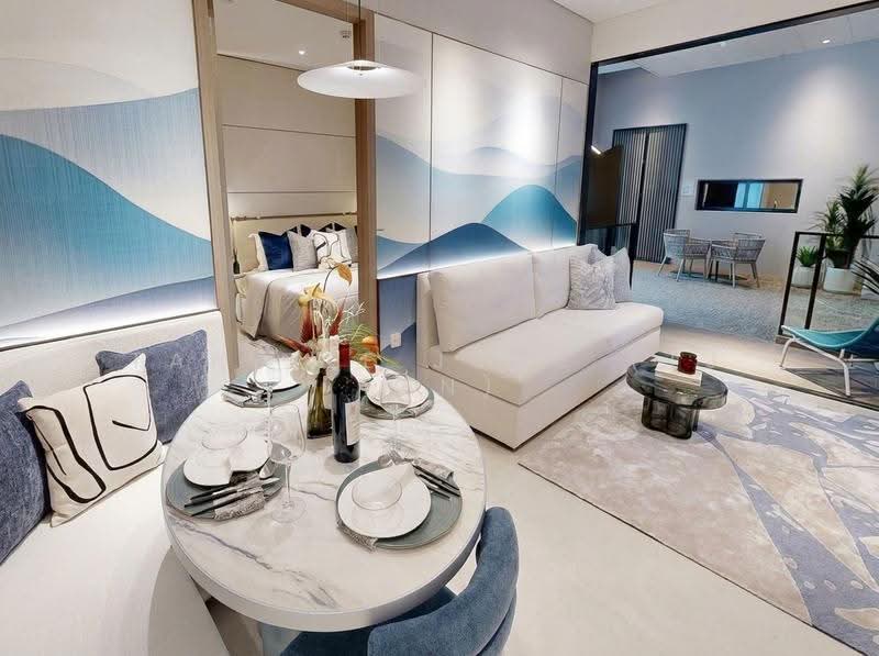 Lucerne Grand, Lakeside Drive, Boon Lay / Jurong / Tuas, 2 Bedrooms, 667 sqft, Condominium For Sale, by Tan Tze Jung (TJ Tan), 500269966 - Living Room - PropertyGuru.com.sg