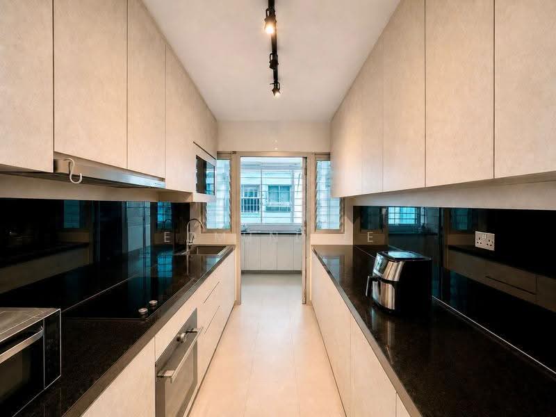 783A Woodlands Rise, 783A Woodlands Rise, Admiralty / Woodlands, 4 Bedrooms, 1,216 sqft, HDB Flat For Sale, by Edmund Ee, 500269972 - Kitchen - PropertyGuru.com.sg