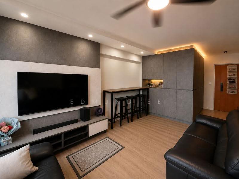 783A Woodlands Rise, 783A Woodlands Rise, Admiralty / Woodlands, 4 Bedrooms, 1,216 sqft, HDB Flat For Sale, by Edmund Ee, 500269972 - Living Room - PropertyGuru.com.sg