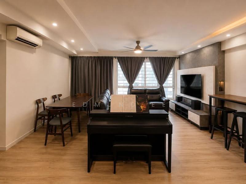 783A Woodlands Rise, 783A Woodlands Rise, Admiralty / Woodlands, 4 Bedrooms, 1,216 sqft, HDB Flat For Sale, by Edmund Ee, 500269972 - Living Room - PropertyGuru.com.sg