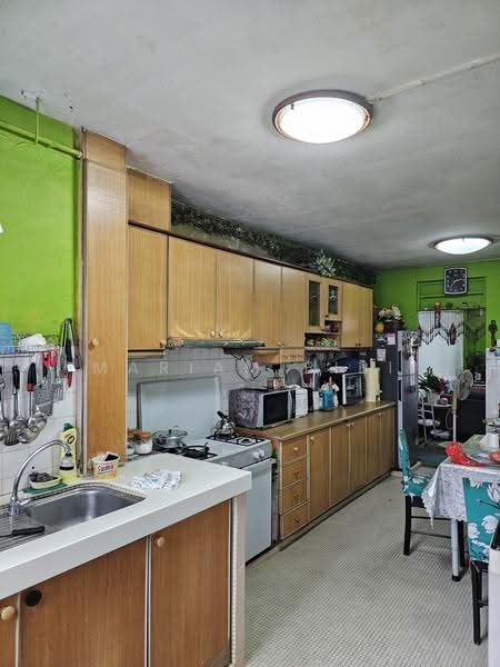 456 Ang Mo Kio Avenue 10, 456 Ang Mo Kio Avenue 10, Ang Mo Kio / Bishan / Thomson, 2 Bedrooms, 807 sqft, HDB Flat For Sale, by Mariam BiBi, 500269978 - Kitchen - PropertyGuru.com.sg