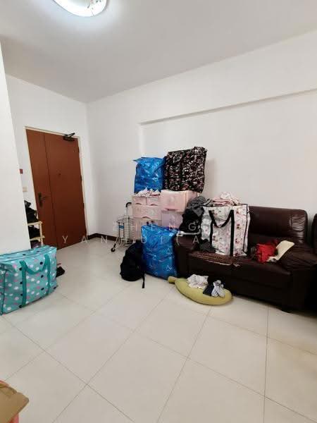 590A Montreal Link, 590A Montreal Link, Sembawang / Yishun, 2 Bedrooms, 731 sqft, HDB Flat For Sale, by Zheng Yanhui(Alex), 500270013 - Living Room - PropertyGuru.com.sg