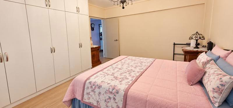 324 Hougang Avenue 5, 324 Hougang Avenue 5, Hougang / Punggol / Sengkang, 3 Bedrooms, 1,119 sqft, HDB Flat For Sale, by Roza Sure Bagus, 500270018 - Masterbedroom 1 - PropertyGuru.com.sg