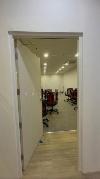 UB Point, 61 61, Eunos / Geylang / Paya Lebar, 1,260 sqft, Light Industrial (B1) For Rent, by Ssharon Loh, 500270035 - CommercialGuru.com.sg