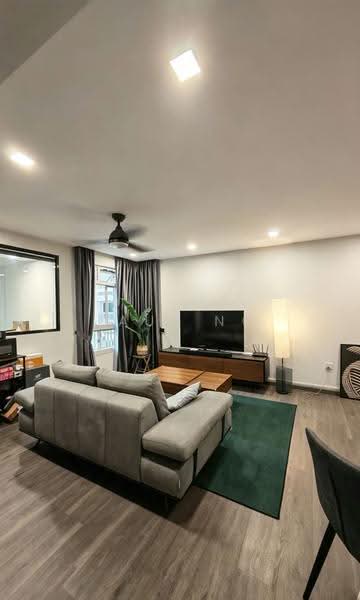 410C Fernvale Road, 410C Fernvale Road, Seletar / Yio Chu Kang, 3 Bedrooms, 1,023 sqft, HDB Flat For Rent, by Paul Ng, 500270042 - Living Room - PropertyGuru.com.sg