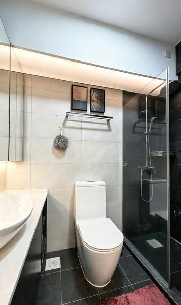410C Fernvale Road, 410C Fernvale Road, Seletar / Yio Chu Kang, 3 Bedrooms, 1,023 sqft, HDB Flat For Rent, by Paul Ng, 500270042 - Common Bathroom - PropertyGuru.com.sg