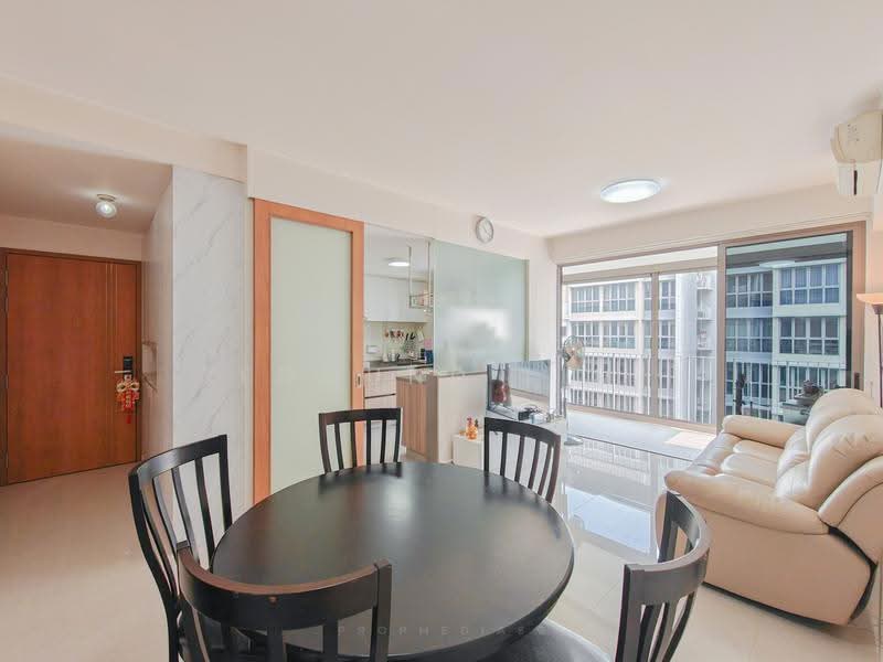 Rivercove Residences EC, 20 Anchorvale Ln, Hougang / Punggol / Sengkang, 3 Bedrooms, 1,109 sqft, Condominium For Sale, by Edmund Lim, 500270063 - Living Room - PropertyGuru.com.sg