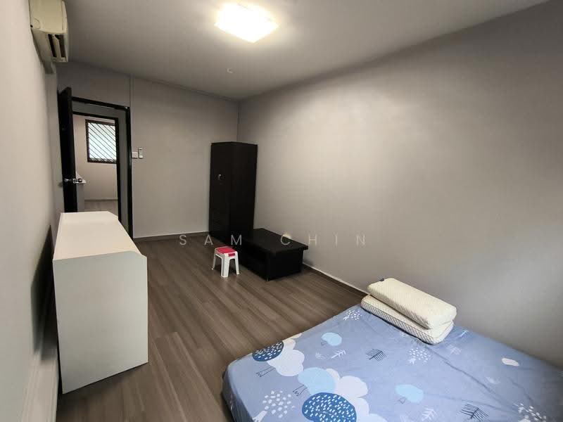 814 Jurong West Street 81, 814 Jurong West Street 81, Boon Lay / Jurong / Tuas, 4 Bedrooms, 1,119 sqft, HDB Flat For Rent, by Sam Chin, 500270086 - Bedroom - PropertyGuru.com.sg