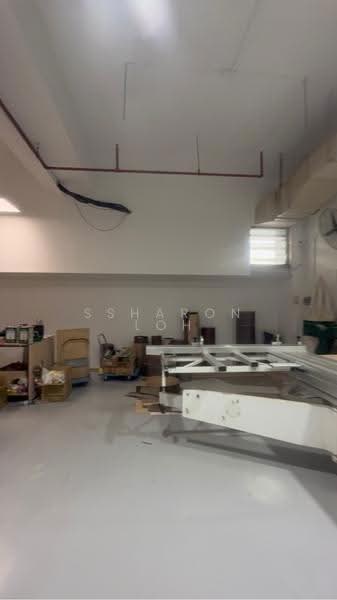 Eunos Warehouse Complex, 1 1, Eunos / Geylang / Paya Lebar, 1,733 sqft, Factory / Workshop (B2) For Rent, by Ssharon Loh, 500270087 - CommercialGuru.com.sg