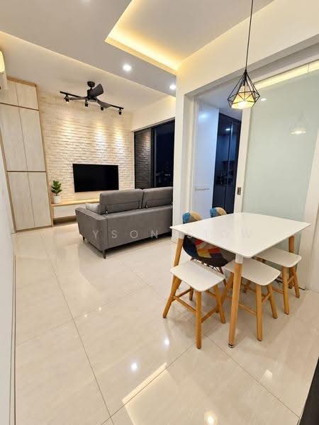 Sky Vue, Bishan Street 14, Ang Mo Kio / Bishan / Thomson, 2 Bedrooms, 807 sqft, Condominium For Sale, by Alyson Siow, 500270100 - Living Room - PropertyGuru.com.sg