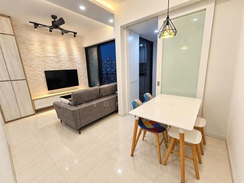 Sky Vue, Bishan Street 14, Ang Mo Kio / Bishan / Thomson, 2 Bedrooms, 807 sqft, Condominium For Sale, by Alyson Siow, 500270100 - Living Room - PropertyGuru.com.sg