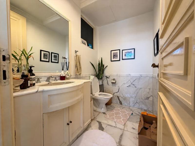 Holland Grove, 44 Holland Grove View, Tanglin / Holland / Bukit Timah, 5 Bedrooms, 2,156 sqft, Detached House For Sale, by Jordan ., 500270123 - Bathroom - PropertyGuru.com.sg