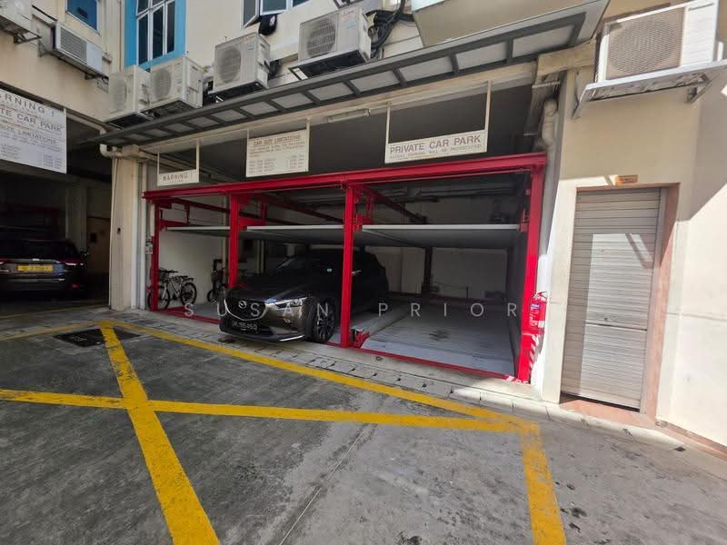 Fresh 3+1 Bed 4 Bath Geylang For Families Covered Parking, Geylang Road Conservation House, Eunos / Geylang / Paya Lebar, 3 Bedrooms, 2,750 sqft, Conservation House For Rent, by Susan Prior, 500270135 - Car Park - PropertyGuru.com.sg