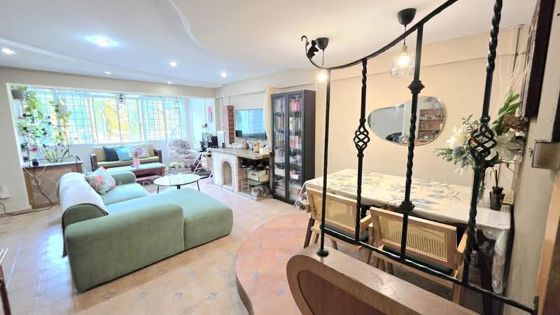 582 Woodlands Drive 16, 582 Woodlands Drive 16, Admiralty / Woodlands, 3 Bedrooms, 1,184 sqft, HDB Flat For Sale, by Nadiyah Kamsani, 500270136 - Living Room - PropertyGuru.com.sg
