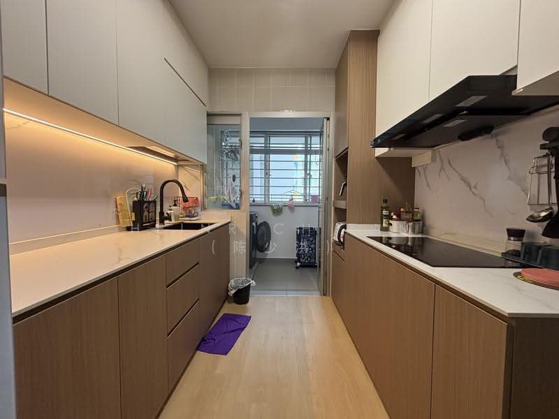 452A Sengkang West Way, 452A Sengkang West Way, Seletar / Yio Chu Kang, Room Rental, 100 sqft, HDB Flat For Rent, by Heinrich Tan (陈少洪), 500270153 - Kitchen - PropertyGuru.com.sg