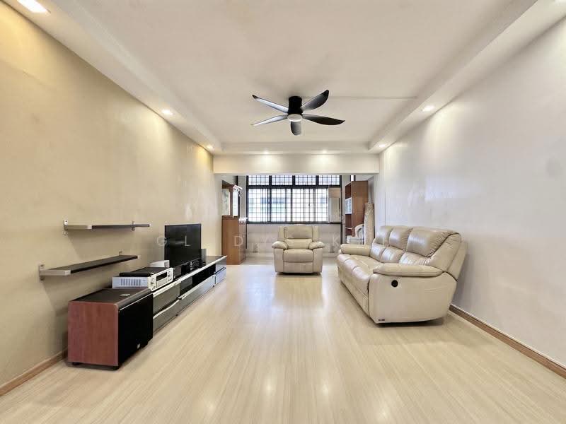 116 Serangoon North Avenue 1, 116 Serangoon North Avenue 1, Hougang / Punggol / Sengkang, 3 Bedrooms, 1,302 sqft, HDB Flat For Rent, by Gladys Kee, 500270165 - Living Room - PropertyGuru.com.sg