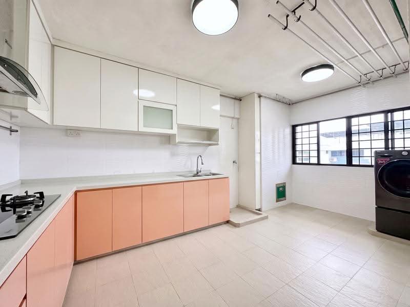 116 Serangoon North Avenue 1, 116 Serangoon North Avenue 1, Hougang / Punggol / Sengkang, 3 Bedrooms, 1,302 sqft, HDB Flat For Rent, by Gladys Kee, 500270165 - Kitchen - PropertyGuru.com.sg