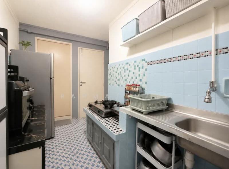 92 Commonwealth Drive, 92 Commonwealth Drive, Alexandra / Commonwealth, 2 Bedrooms, 624 sqft, HDB Flat For Sale, by Rahmat MBA, 500270166 - Kitchen - PropertyGuru.com.sg