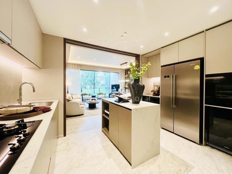 Dunearn House, 764 Dunearn Road, Newton / Novena, 4 Bedrooms, 1,378 sqft, Condominium For Sale, by Eric Goh, 500270170 - Living Room - PropertyGuru.com.sg