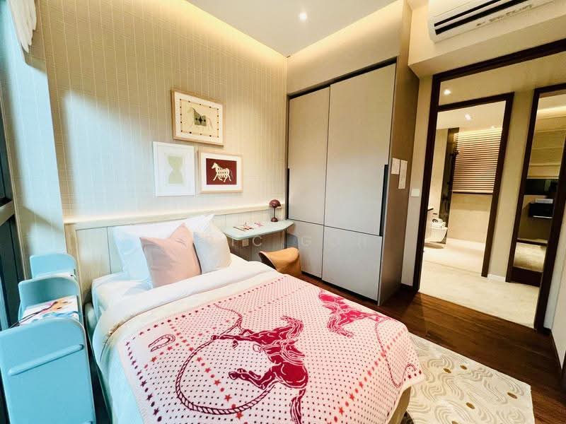 Dunearn House, 764 Dunearn Road, Newton / Novena, 4 Bedrooms, 1,378 sqft, Condominium For Sale, by Eric Goh, 500270170 - Bedroom - PropertyGuru.com.sg