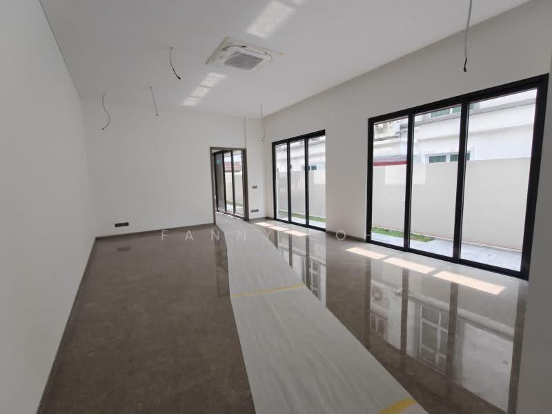 Brand New Freehold Semi D Sale!, D15 brand new semi D 1km to 2 primary schools, East Coast / Marine Parade, 5 Bedrooms, 6,300 sqft, Semi-Detached House For Sale, by Fanny Goh, 500270173 - Living Room - PropertyGuru.com.sg