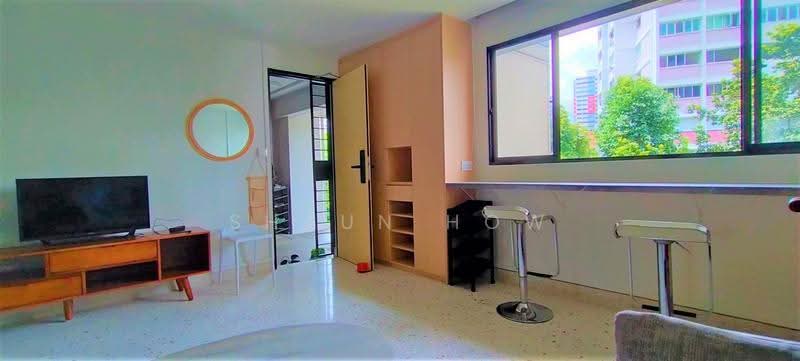 358 Clementi Avenue 2, 358 Clementi Avenue 2, Buona Vista / West Coast / Clementi New Town, Room Rental, 120 sqft, HDB Flat For Rent, by Shaun How, 500270179 - Living Room - PropertyGuru.com.sg