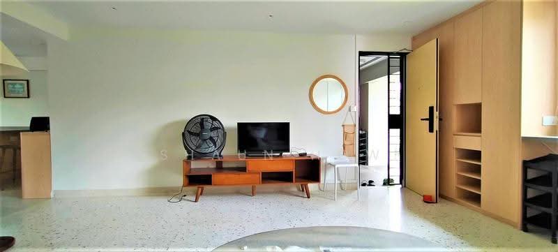 358 Clementi Avenue 2, 358 Clementi Avenue 2, Buona Vista / West Coast / Clementi New Town, Room Rental, 120 sqft, HDB Flat For Rent, by Shaun How, 500270179 - Living Room - PropertyGuru.com.sg
