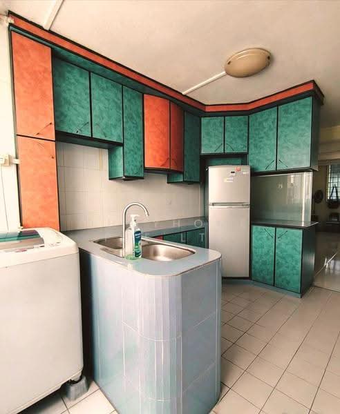 338 Bukit Batok Street 34, 338 Bukit Batok Street 34, Dairy Farm / Bukit Panjang / Choa Chu Kang, 3 Bedrooms, 904 sqft, HDB Flat For Sale, by NOEL PHOON, 500270185 - Kitchen - PropertyGuru.com.sg
