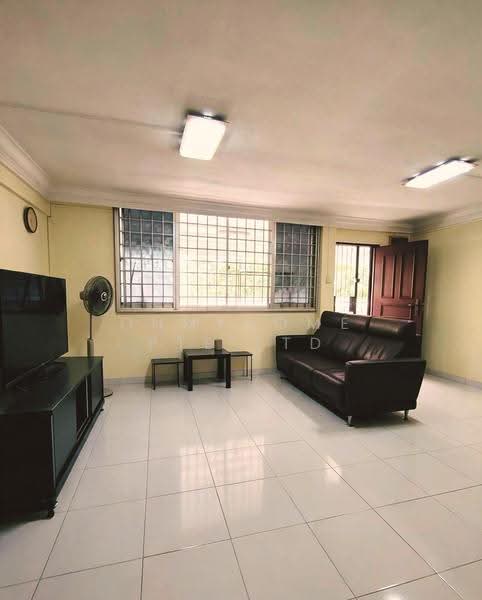 338 Bukit Batok Street 34, 338 Bukit Batok Street 34, Dairy Farm / Bukit Panjang / Choa Chu Kang, 3 Bedrooms, 904 sqft, HDB Flat For Sale, by NOEL PHOON, 500270185 - Living Room - PropertyGuru.com.sg