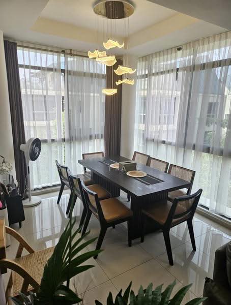 Miltonia Residences, 552 Miltonia Close, Sembawang / Yishun, 4 Bedrooms, 1,517 sqft, Condominium For Sale, by Eric Tay CK, 500270206 - Dining Room - PropertyGuru.com.sg