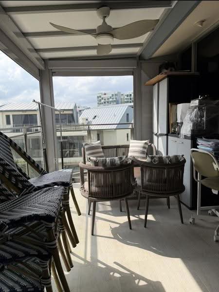 Miltonia Residences, 552 Miltonia Close, Sembawang / Yishun, 4 Bedrooms, 1,517 sqft, Condominium For Sale, by Eric Tay CK, 500270206 - Balcony - PropertyGuru.com.sg