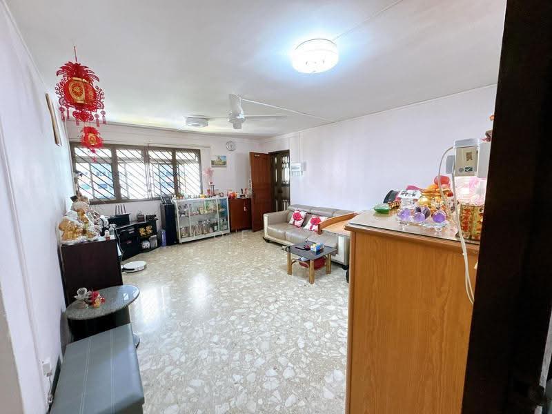 470 Ang Mo Kio Avenue 10, 470 Ang Mo Kio Avenue 10, Ang Mo Kio / Bishan / Thomson, Room Rental, 150 sqft, HDB Flat For Rent, by Joe Tan, 500270235 - Living Room - PropertyGuru.com.sg