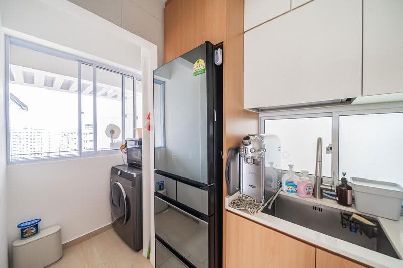 588D Ang Mo Kio Street 52, 588D Ang Mo Kio Street 52, Ang Mo Kio / Bishan / Thomson, 3 Bedrooms, 979 sqft, HDB Flat For Sale, by Daniel Wong, 500270237 - Kitchen - PropertyGuru.com.sg
