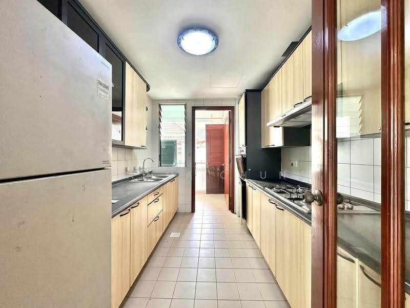 Costa Rhu, 5 Rhu Cross, East Coast / Marine Parade, 3 Bedrooms, 1,776 sqft, Condominium For Rent, by Joanna Chung, 500270240 - Kitchen - PropertyGuru.com.sg