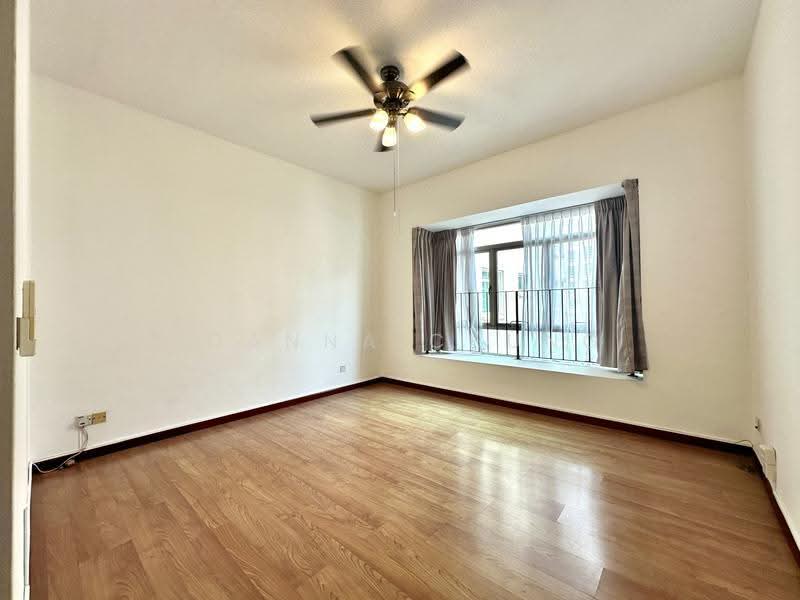 Costa Rhu, 5 Rhu Cross, East Coast / Marine Parade, 3 Bedrooms, 1,776 sqft, Condominium For Rent, by Joanna Chung, 500270240 - Master Bedroom - PropertyGuru.com.sg