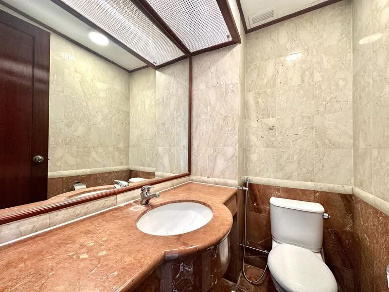 Costa Rhu, 5 Rhu Cross, East Coast / Marine Parade, 3 Bedrooms, 1,776 sqft, Condominium For Rent, by Joanna Chung, 500270240 - Bathroom - PropertyGuru.com.sg